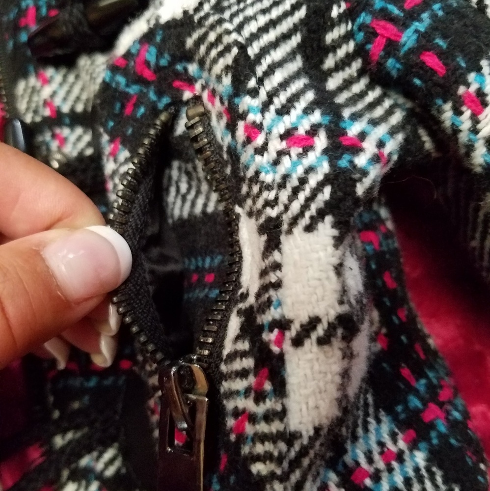 DOLLHOUSE GIRLS 12M PLAID HOODED COAT - Picture 7 of 8